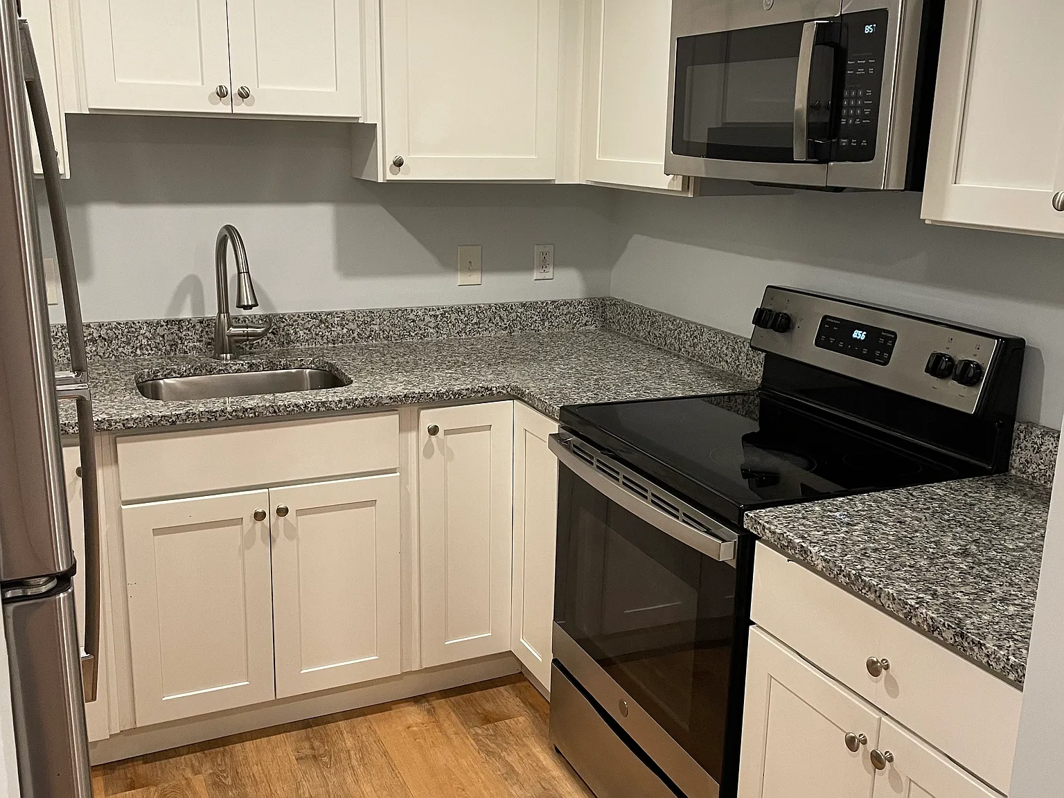 66 Greenleaf St — Photo 3