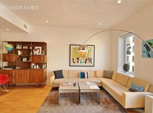 317 S 4th St, Brooklyn, NY 11211