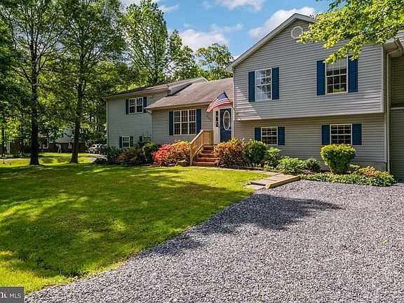 2nd image of 301 William Way