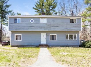 26 Paradise Ln, Halifax, MA 02338