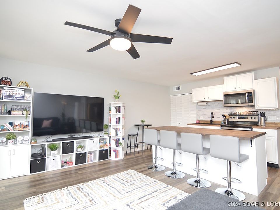 1st image of 45 Southwood Shores Pl #2C