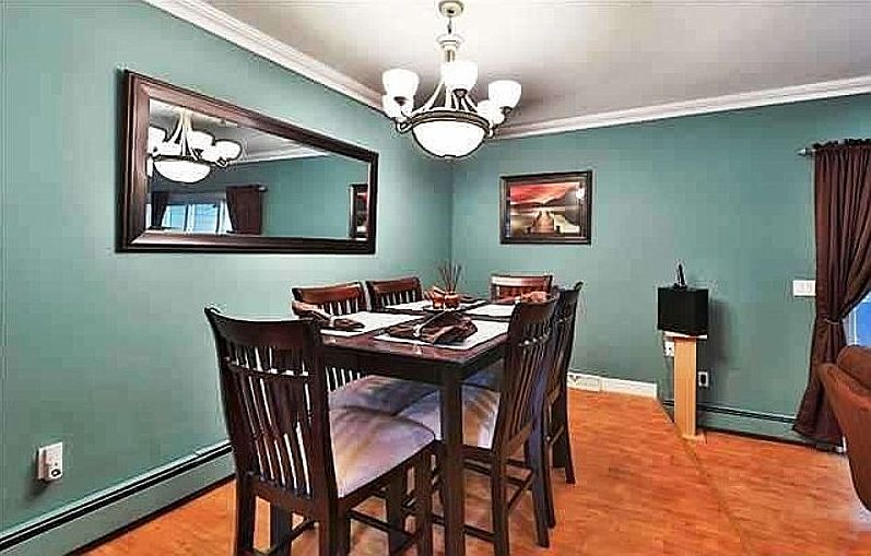 2nd image of 16 Georgian Blvd