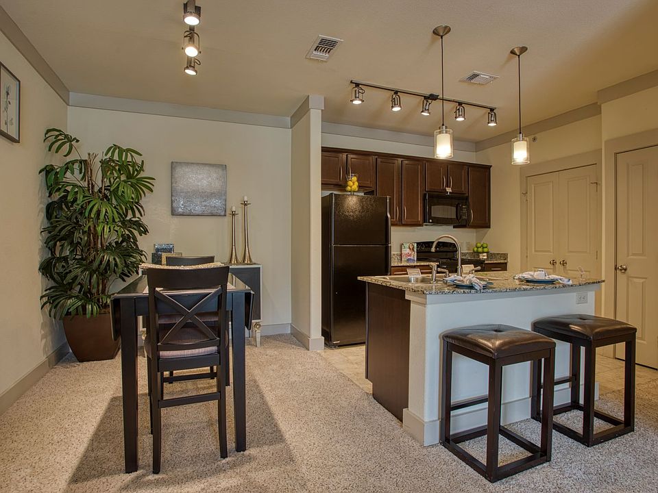 The View at Westover Hills Model Kitchen