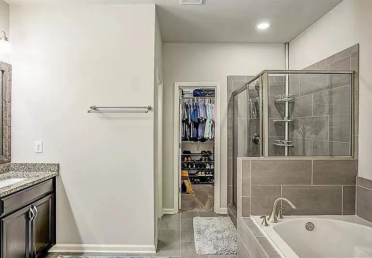561 Suwanee Pass Trl — Photo 21
