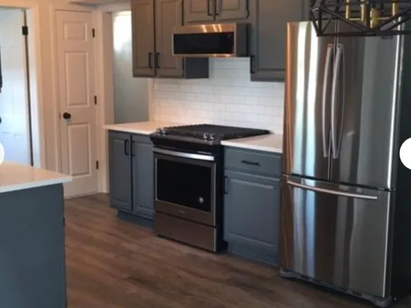 1357 W Eventide Dr NE, Grand Rapids, MI 49505
