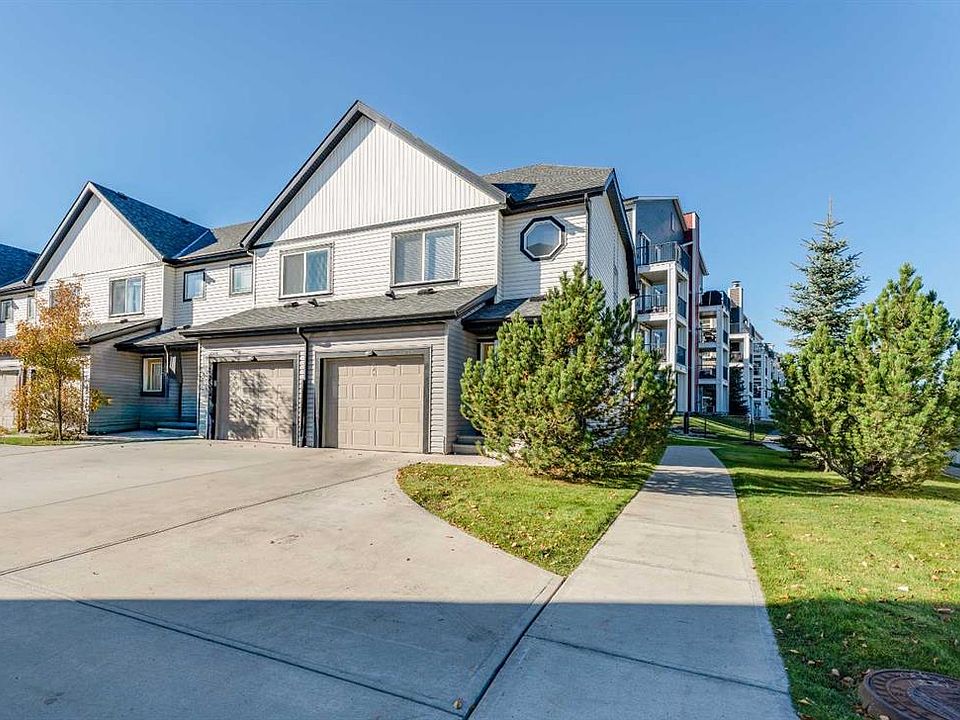 1st image of 249 E Copperpond Lndg SE