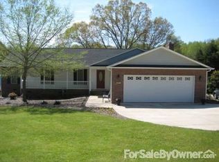 456 Hidden Lake Dr, York, SC 29745