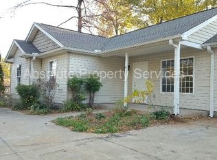 218 Oakland Ave #B, Greer, SC 29650