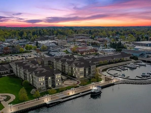 107 N 1st Ave #328/330, Sturgeon Bay, WI 54235