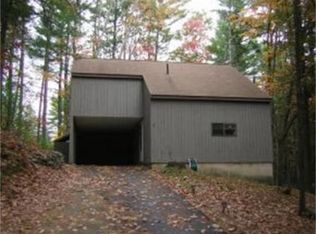 77 Coburn Woods, Nashua, NH 03063
