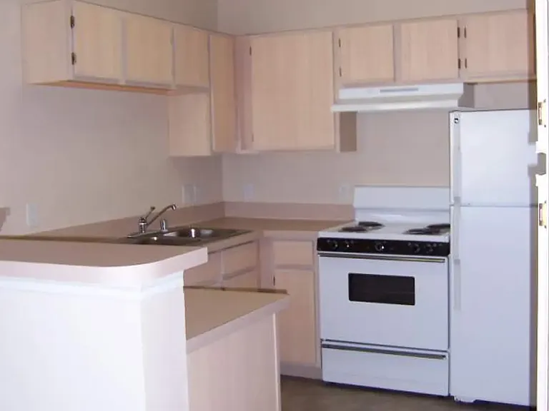 Arlington Park Villas — Photo 10