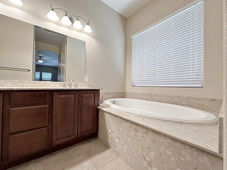 71 Newton Ridge Way — Photo 31