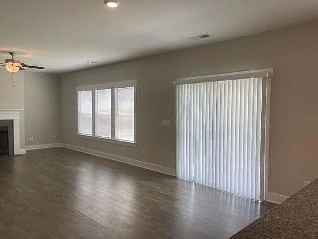 10829 Prairie Lake Dr — Photo 15