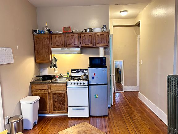 3rd image of 1154 Madison Ave #10