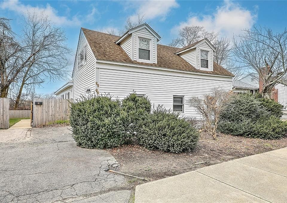 1st image of 88-90 Roger Williams Ave E