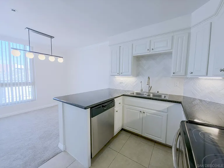 3939 Illinois St #3D — Photo 10