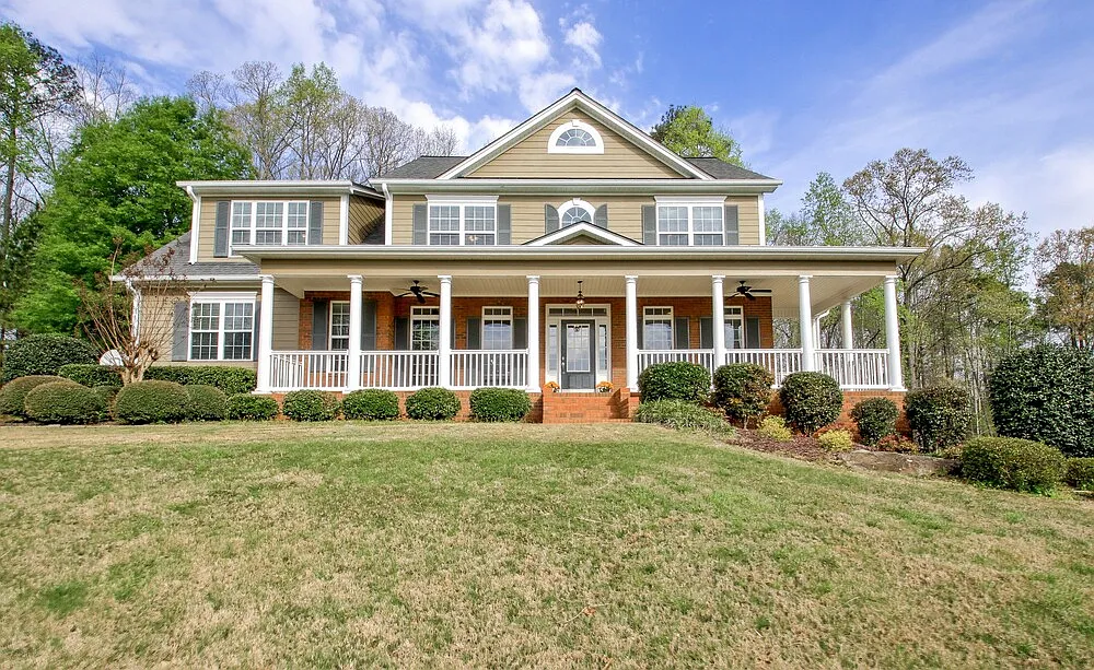 50 Peninsula Cir — Photo 1