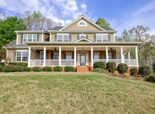 50 Peninsula Cir, Newnan, GA 30263