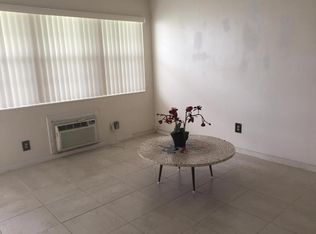 138 Windsor Dr #G, West Palm Beach, FL 33417