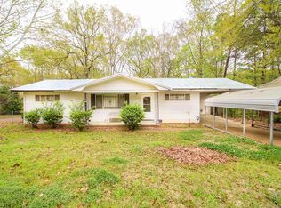 2610 Glenn St, Jackson, MS 39204