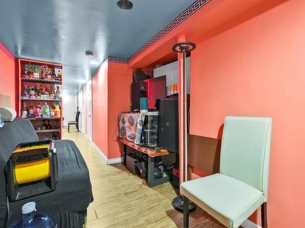 109-55 Lefferts Boulevard image 19 of 21