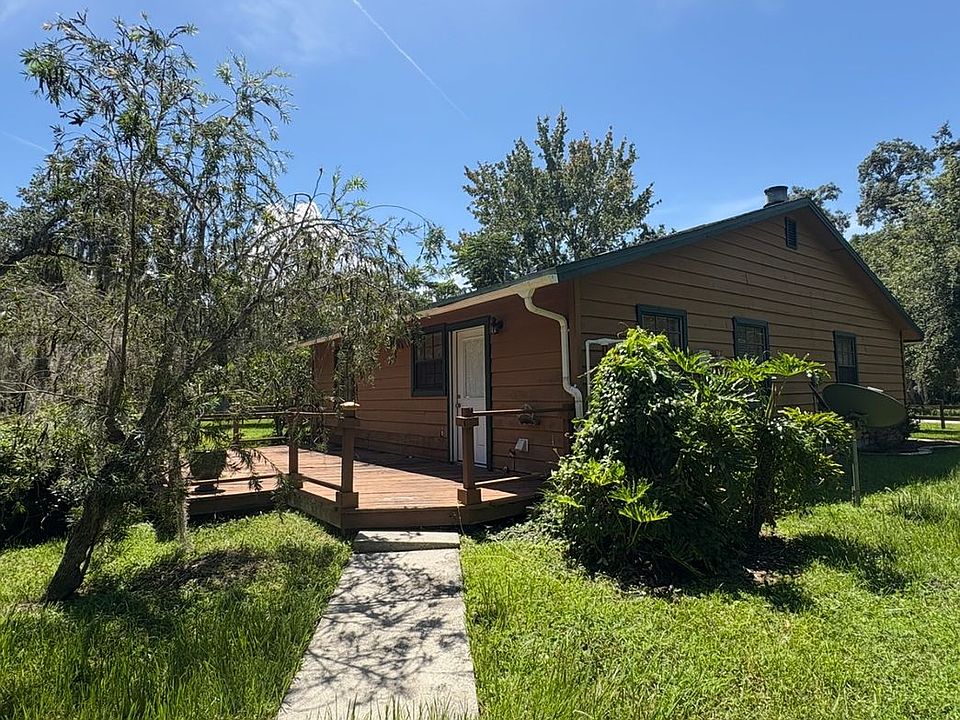 1st image of 2701 Holiday Woods Dr