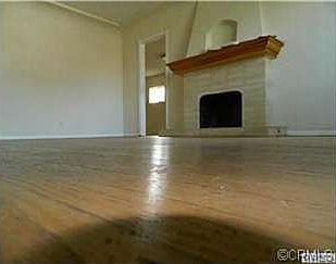 4th image of 1412 W 106th St