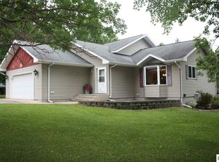 636 Voges Ave, Grand Rapids, MN 55744