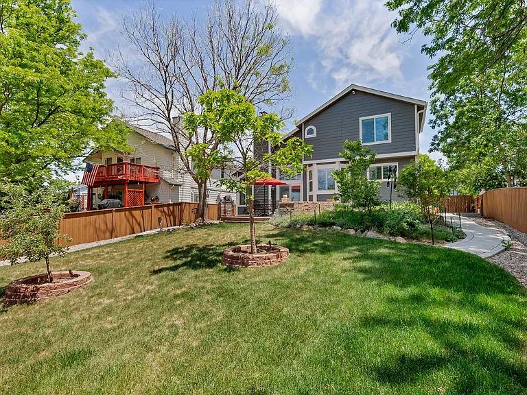 9335 Pepperwood Ln — Photo 42