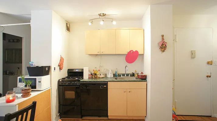 Sold by Keller Williams NYC | media 6