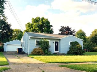 245 Orrville Ave, Cuyahoga Falls, OH 44221