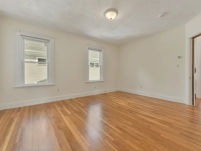 14 Westover St #2 — Photo 15