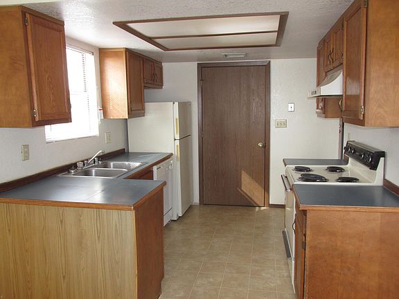 5th image of 3369 Venus St APT D