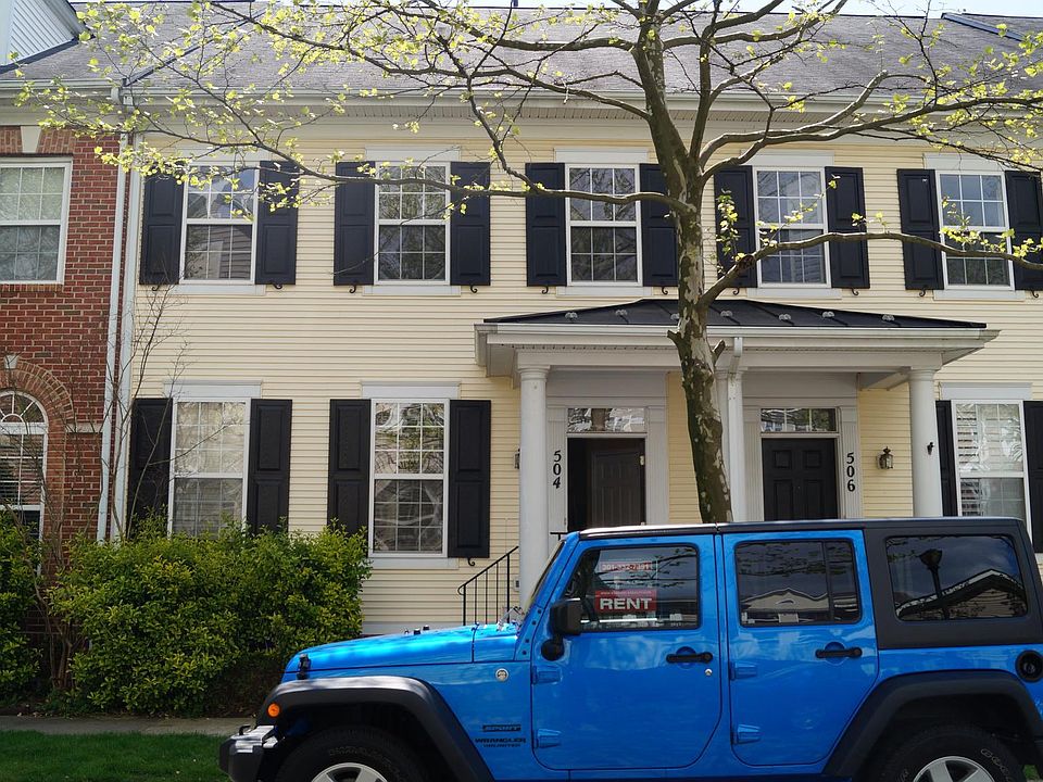 1st image of 504 Lawson Way