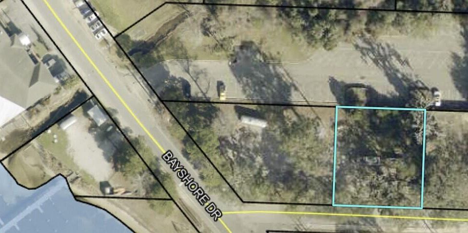 2nd image of 706 27th St