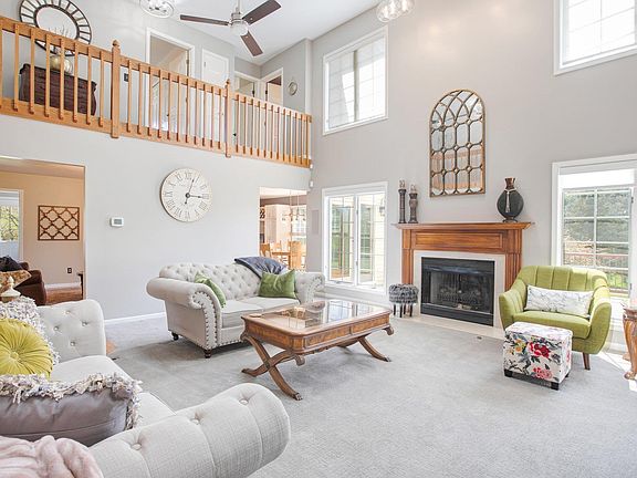 4th image of 61637 Miami Meadows Ct