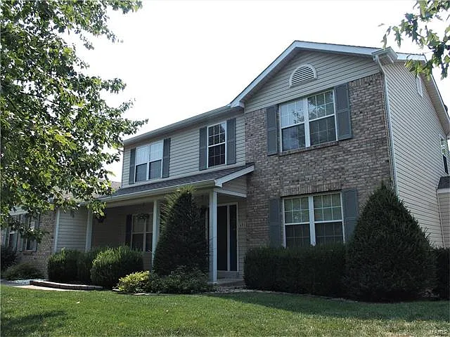 401 Meadowside Ct photo 1
