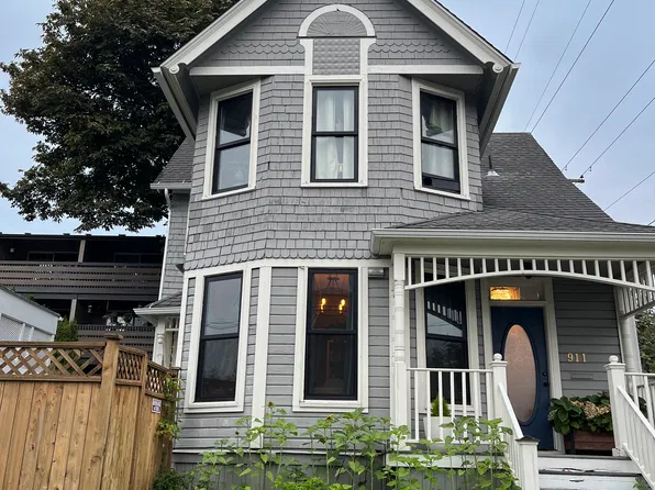 911 N 3rd St, Tacoma, WA 98403