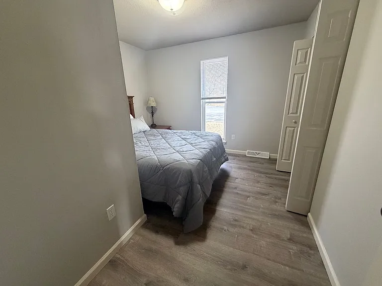 202 Wheaton Ct — Photo 11
