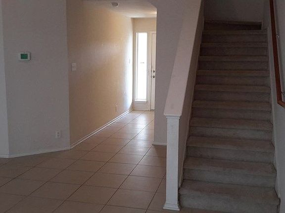 3rd image of 7414 Painter Way
