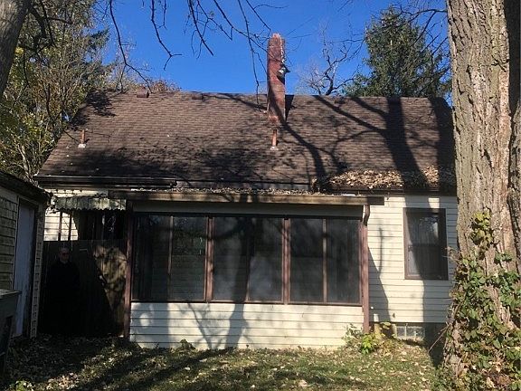 2nd image of 4960 Franlou Ave