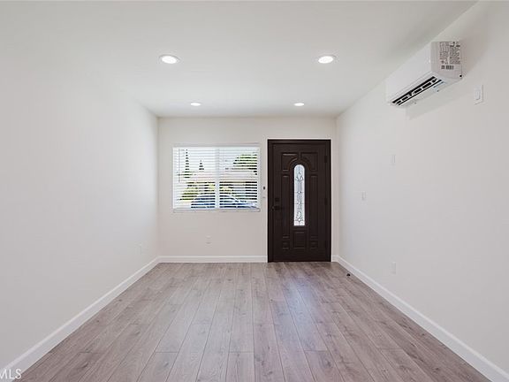 4th image of 8503 Cranford Ave #1/2