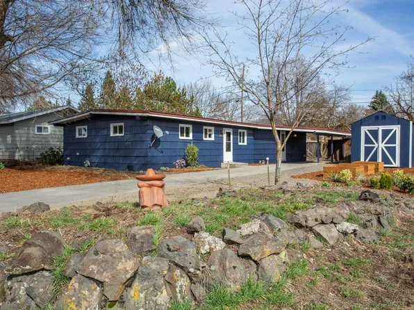 7204 N Colton St, Spokane, WA 99208