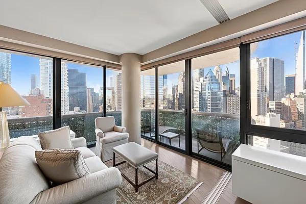 Sold by SERHANT. | media 25