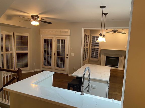 5th image of 5035 Murtha St