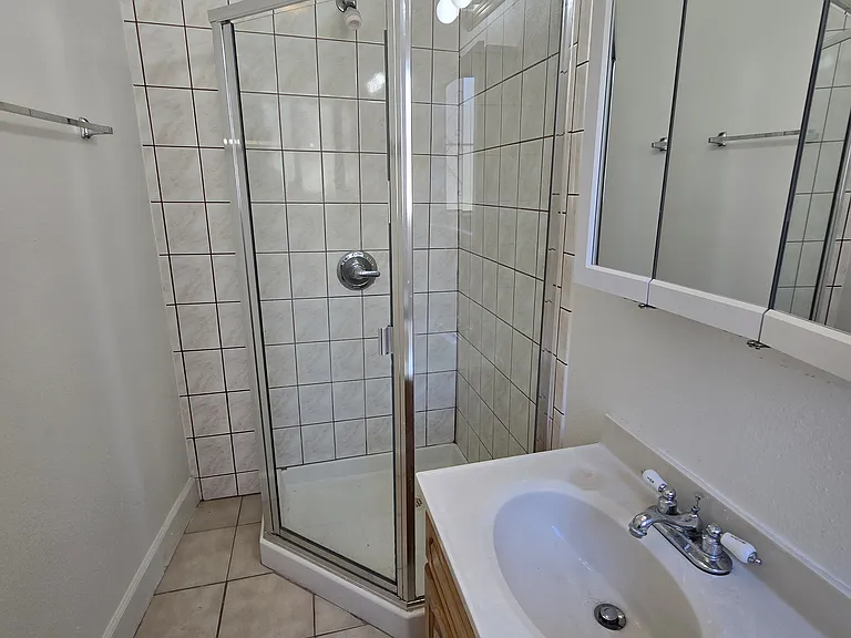 1455 Hawes St #1 — Photo 5