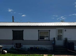 10 Sandstone Dr, Veazie, ME 04401