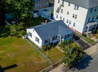 371 Prospect St, Pawtucket, RI 02860