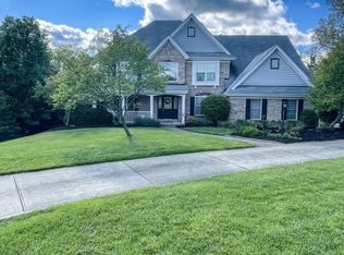 10069 Pebble Ridge Ln, Cincinnati, OH 45252
