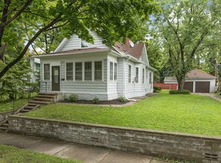 104 Garfield St, Saint Paul, MN 55102